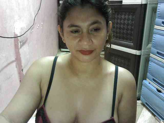 peenastyfame webcam