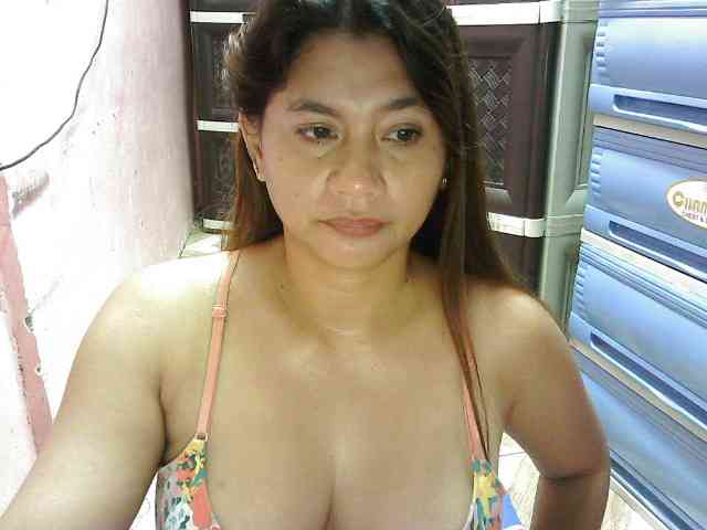 peenastyfame webcam