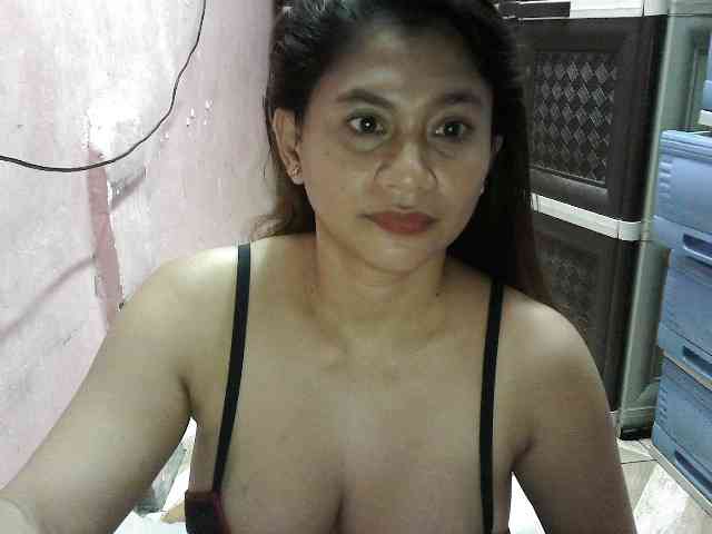 peenastyfame webcam