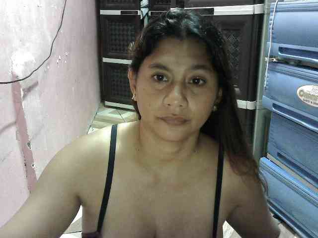 peenastyfame webcam