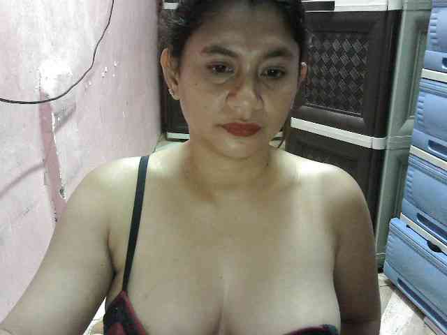 peenastyfame webcam
