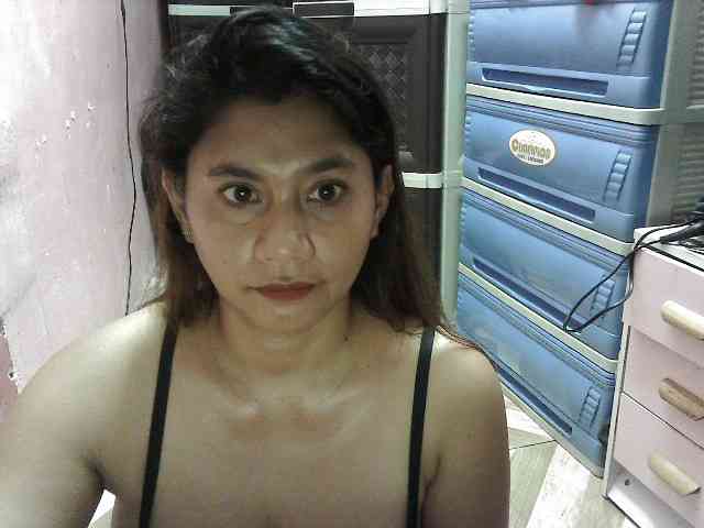 peenastyfame webcam