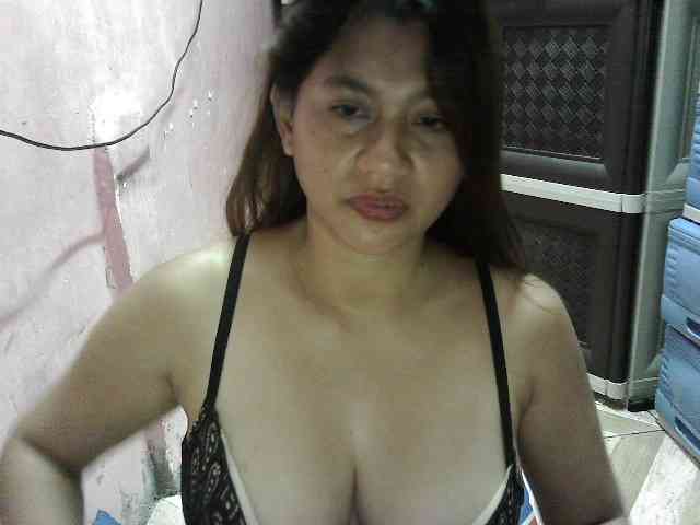 peenastyfame webcam