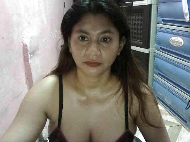 peenastyfame webcam