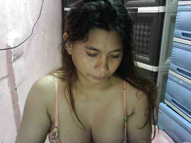 peenastyfame webcam