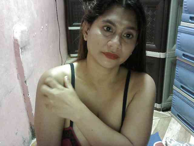 peenastyfame webcam