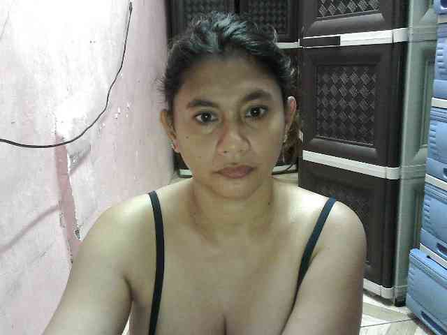 peenastyfame webcam