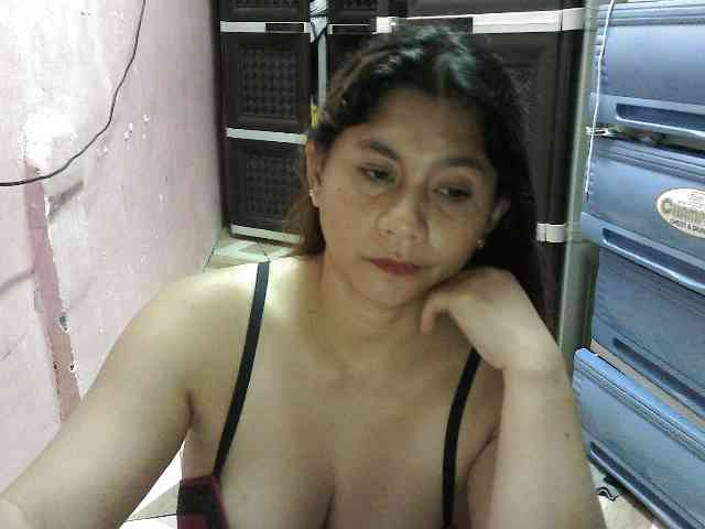peenastyfame webcam