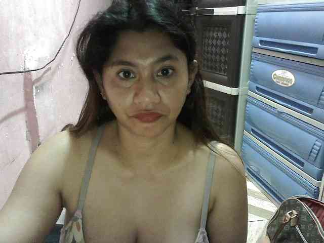 peenastyfame webcam