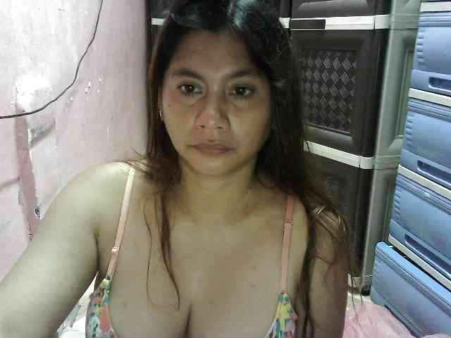 peenastyfame webcam