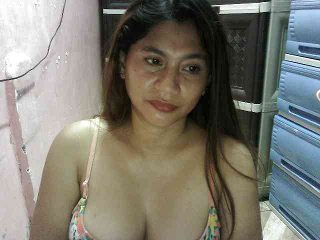 peenastyfame webcam