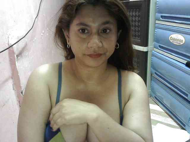 peenastyfame Live Webcam on BongaCams