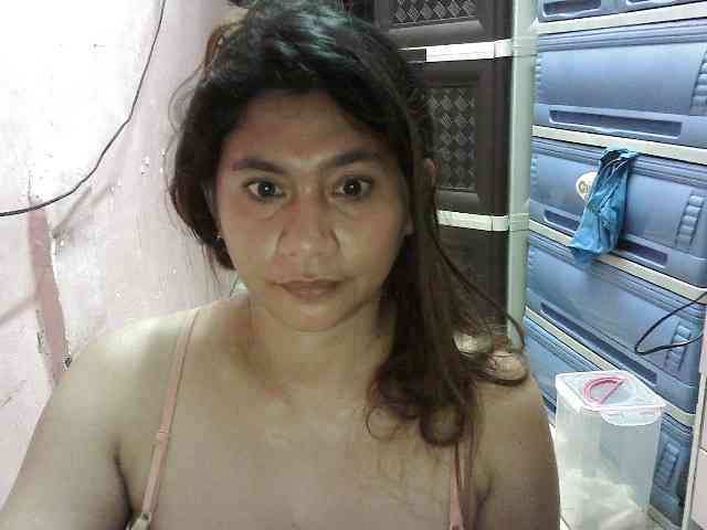 peenastyfame webcam