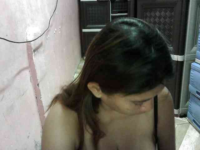 peenastyfame webcam