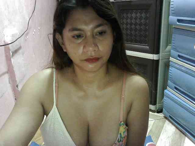 peenastyfame webcam