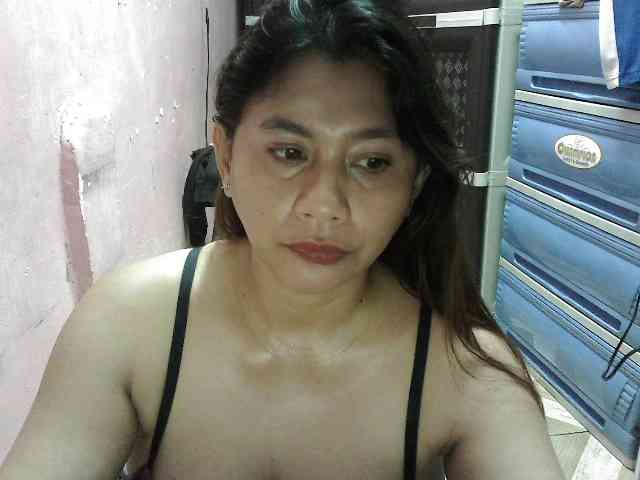 peenastyfame webcam