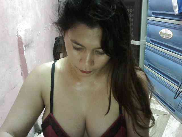 peenastyfame webcam