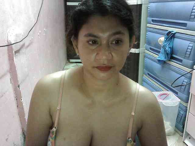 peenastyfame webcam