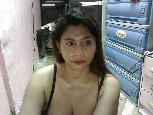 peenastyfame webcam