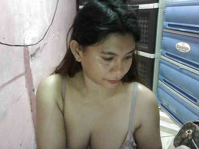 peenastyfame webcam