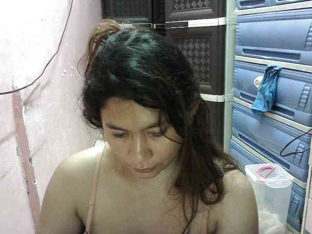 peenastyfame webcam