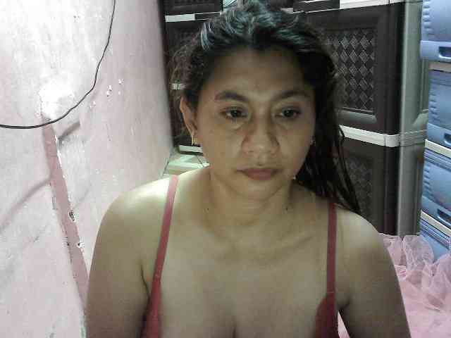 peenastyfame webcam