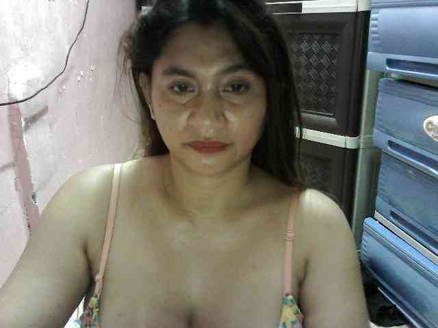 peenastyfame webcam