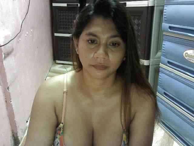 peenastyfame webcam