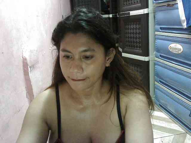 peenastyfame webcam