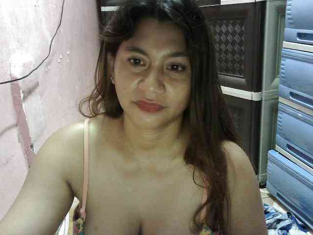 peenastyfame webcam