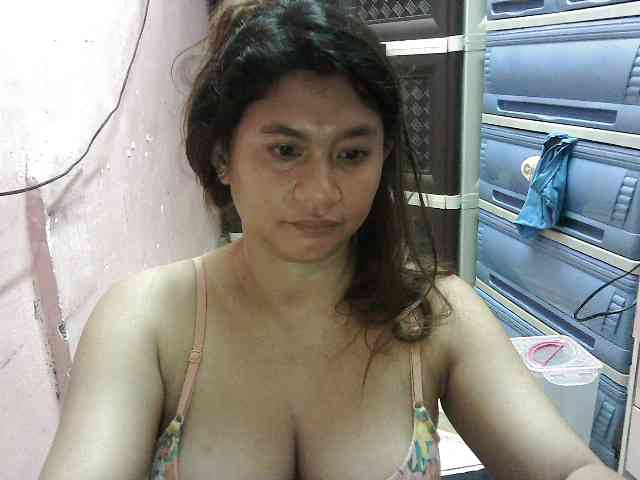 peenastyfame webcam
