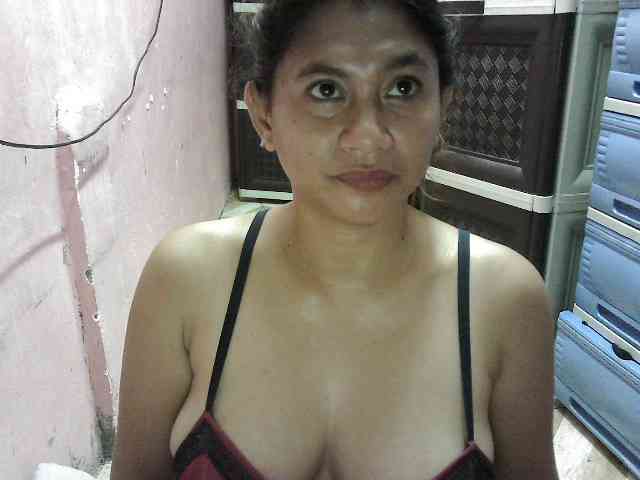 peenastyfame webcam