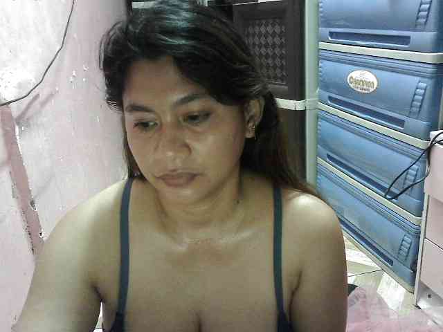 peenastyfame webcam