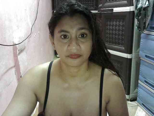 peenastyfame webcam