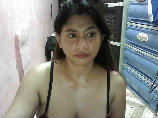peenastyfame webcam