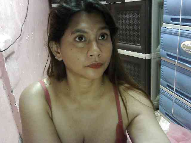 peenastyfame webcam