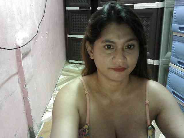peenastyfame webcam