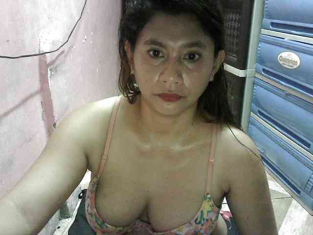 peenastyfame webcam