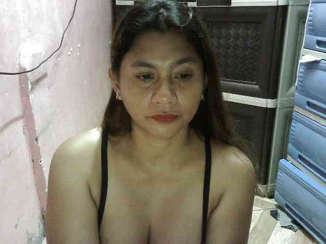 peenastyfame webcam