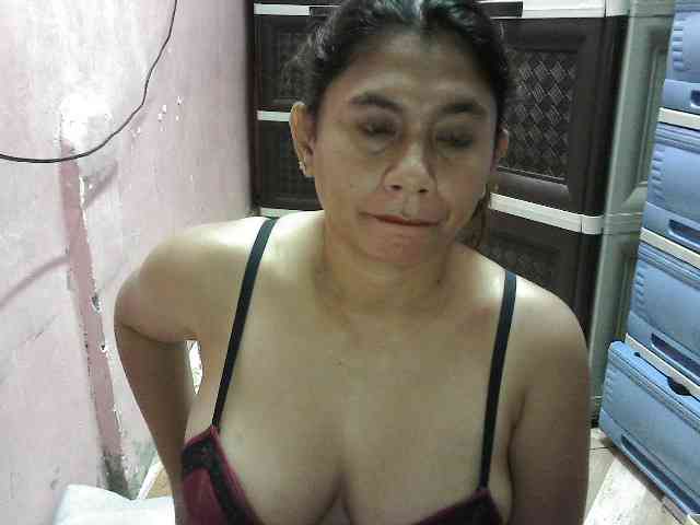 peenastyfame webcam