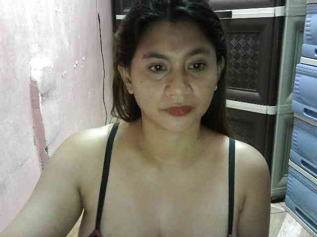 peenastyfame webcam