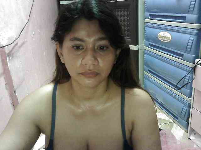 peenastyfame webcam