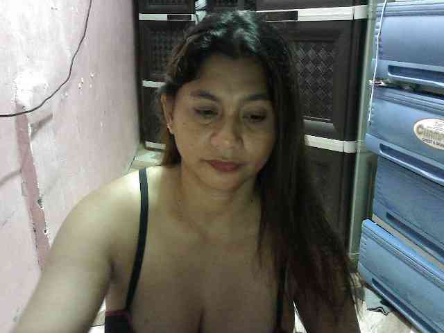 peenastyfame webcam