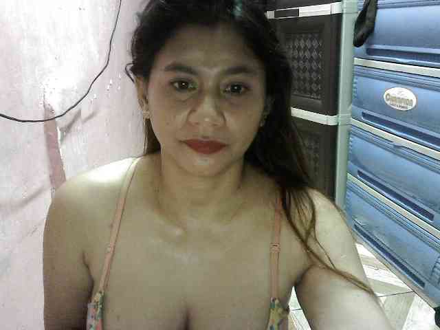 peenastyfame webcam