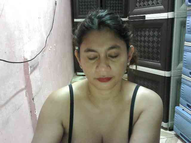 peenastyfame webcam