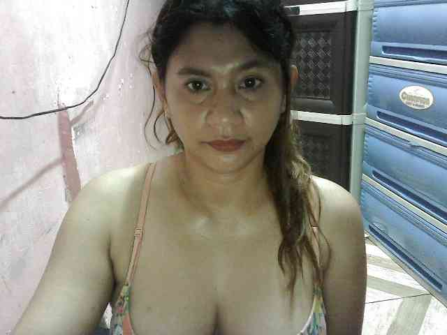 peenastyfame webcam