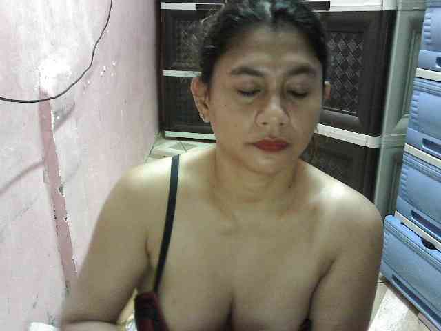 peenastyfame webcam