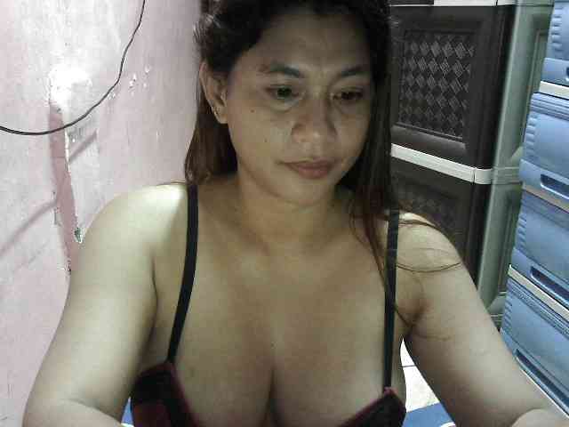 peenastyfame webcam