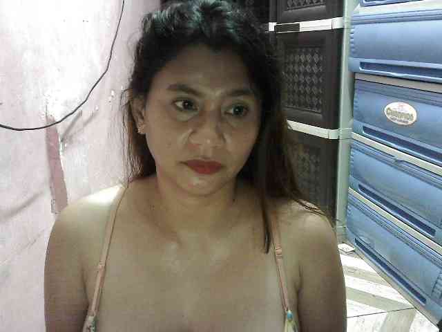 peenastyfame webcam