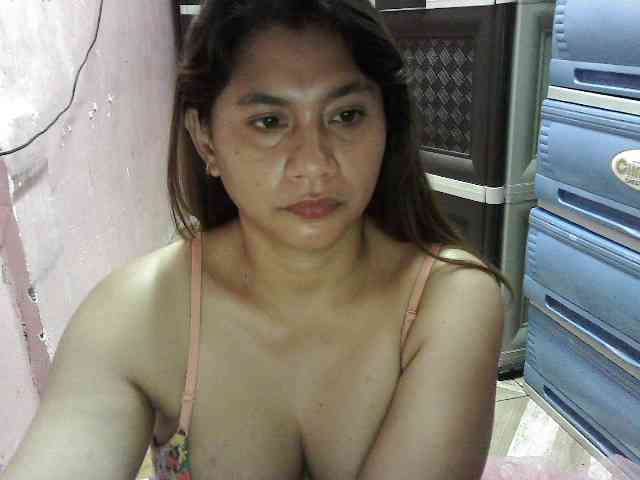 peenastyfame webcam